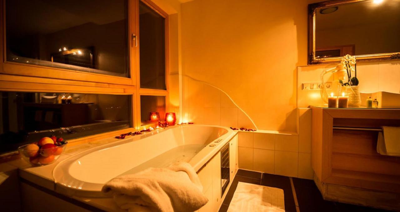 Thula Wellnesshotel Bayerischer Wald Lalling Exterior photo